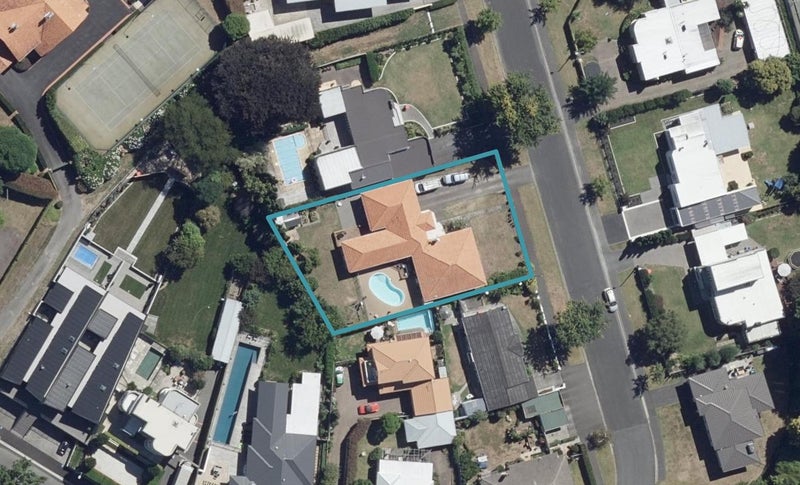11 Anson Avenue, Fairfield, Hamilton - Carousel 1