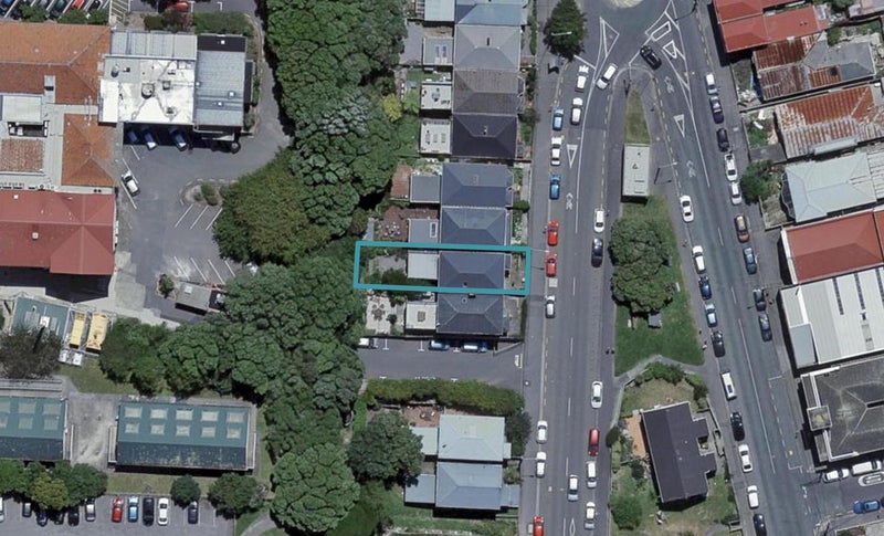 16 Russell Terrace, Newtown, Wellington - Carousel 1