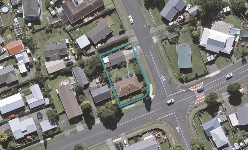 9 Dillon Drive, Bell Block, New Plymouth - Carousel 1