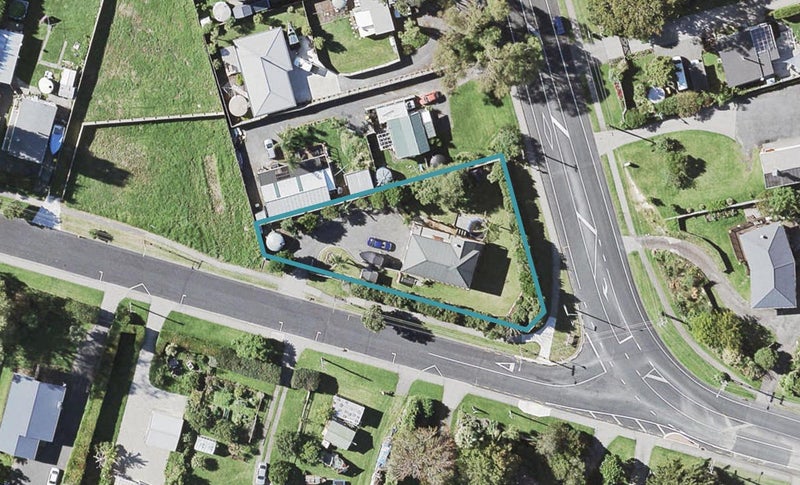 54 Beachlands Road, Beachlands, Auckland - Carousel 1