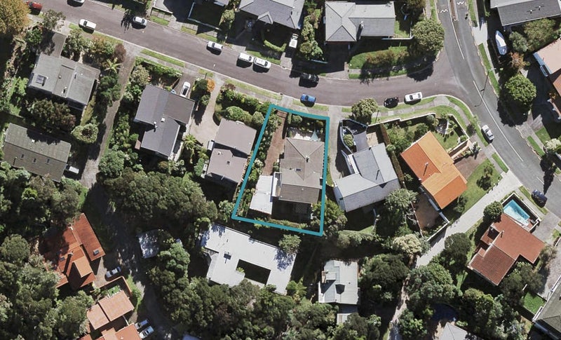 6 Langstone Place, Chatswood, Auckland - Carousel 1
