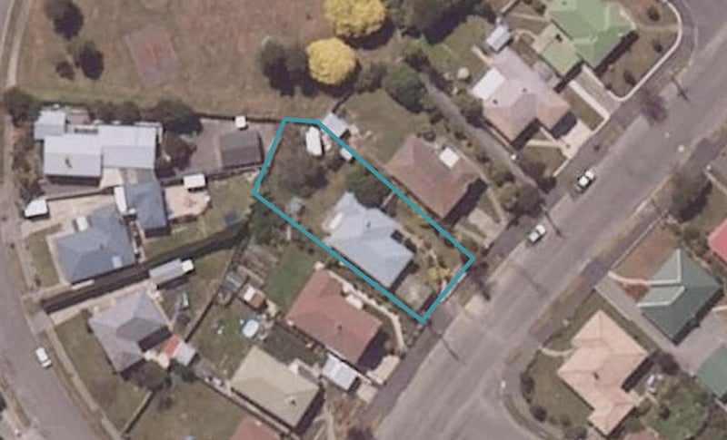 28 Taward Street, Oamaru North, Oamaru - Carousel 1