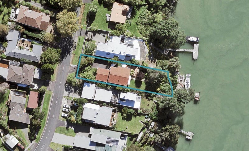 109 Ferry Parade, Herald Island, Auckland - Carousel 1