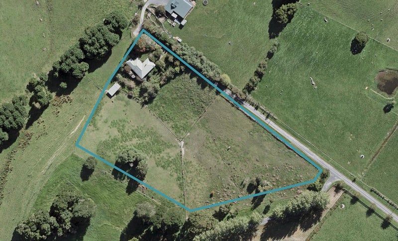 43 Thomson Road, Kaipara Flats, Warkworth - Carousel 1