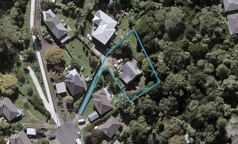 8B Camden Street, Vogeltown, New Plymouth - Carousel 1