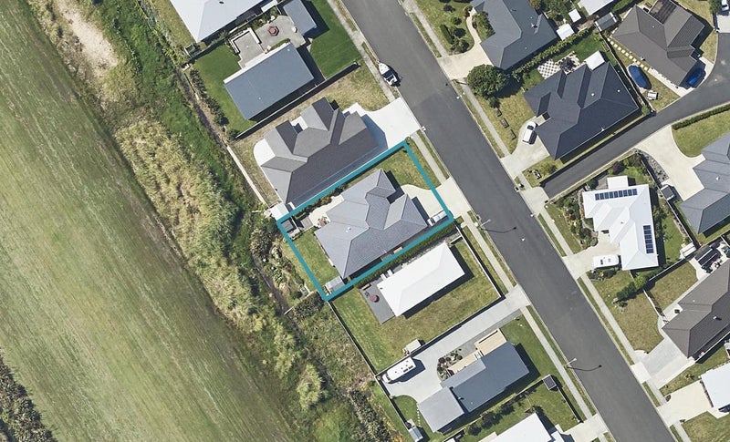 23 Reel Road, Athenree, Waihi Beach - Carousel 1