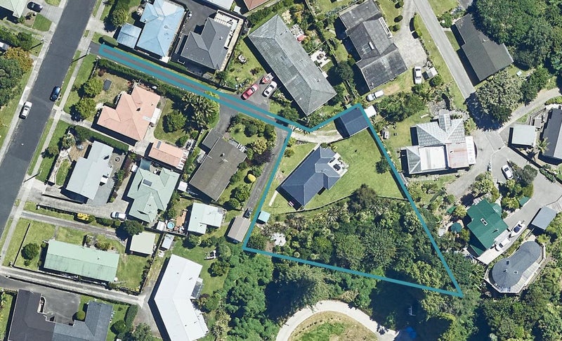 82 Ridge Street, Otumoetai, Tauranga - Carousel 1