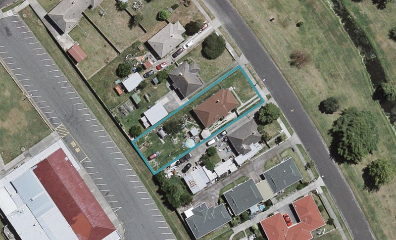 81 Douglas Mclean Avenue, Marewa, Napier - Carousel 1