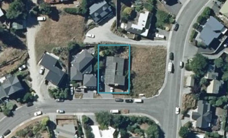 5 Lochy Road, Fernhill, Queenstown - Carousel 1