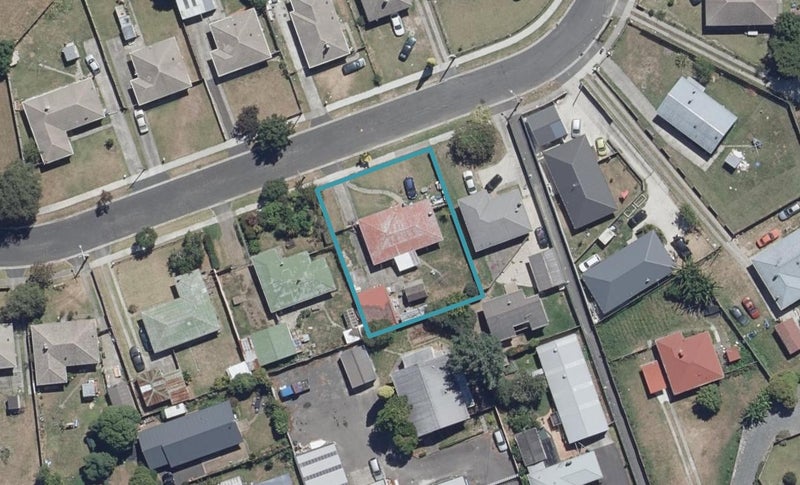14 Eliot Street, Enderley, Hamilton - Carousel 1