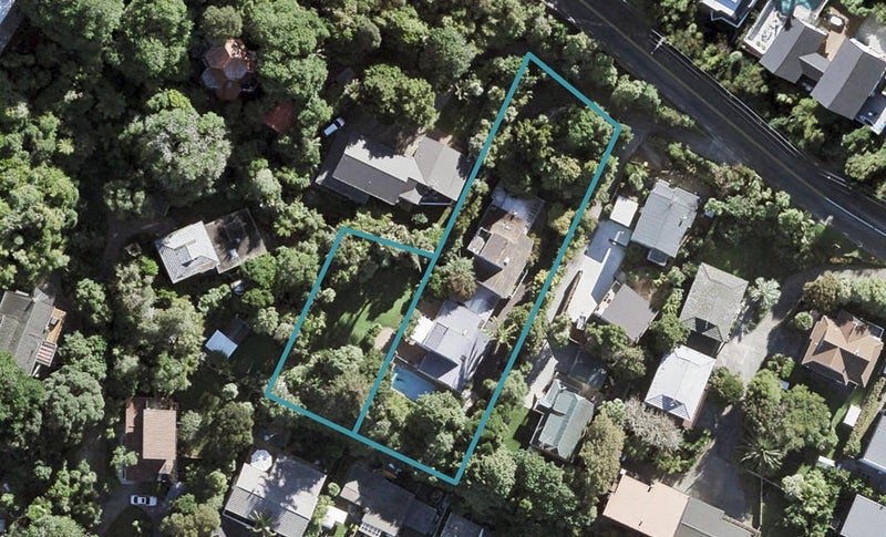 2/8 Carlisle Road, Browns Bay, Auckland - Carousel 1