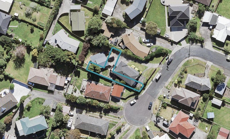 6/11 Scanlen Terrace, Kelston, Auckland - Carousel 1