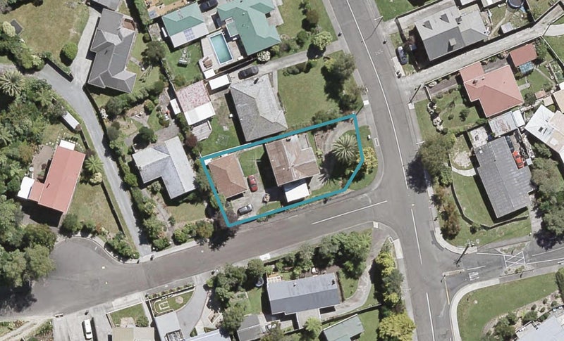 28 Mangaroa Hill Road, Maoribank, Upper Hutt - Carousel 1