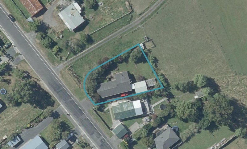 47 Scroggs Hill Road, Brighton, Dunedin - Carousel 1