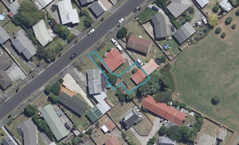 3/50 Mears Road, St Andrews, Hamilton - Carousel 1