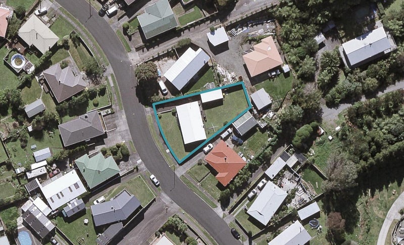 23 Clearmont Crescent, Blagdon, New Plymouth - Carousel 1