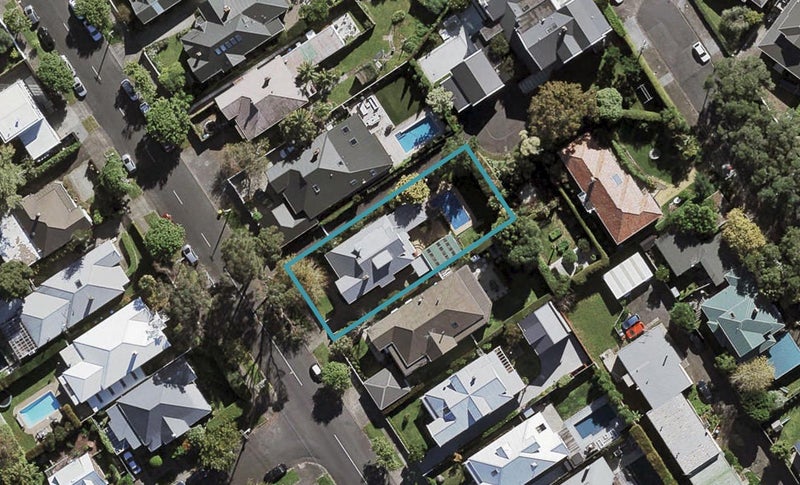 12 Ohinerau Street, Remuera, Auckland - Carousel 1