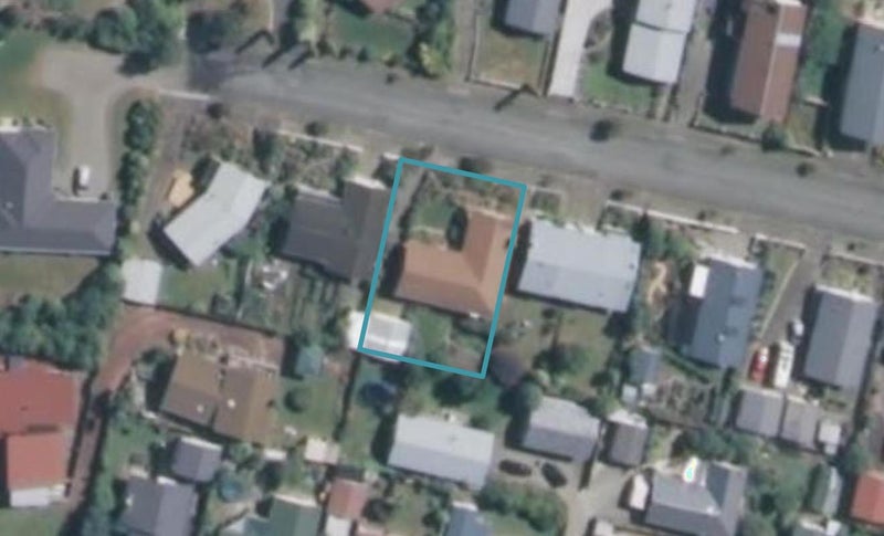 16 Burnett Street, Oceanview, Timaru - Carousel 1