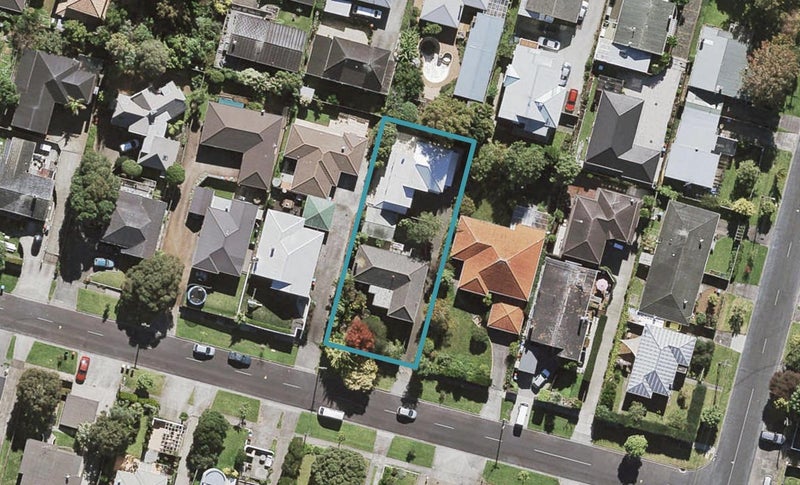 7 Admiral Beatty  avenue, Mount Roskill, Auckland - Carousel 1