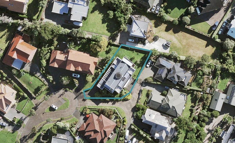 20 Searidge Rise, West Harbour, Auckland - Carousel 1