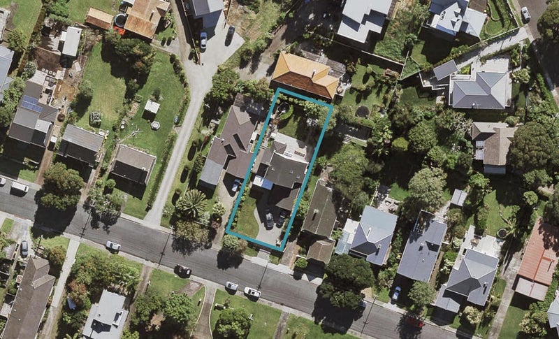 38 Belle Vue Avenue, Northcote Point, Auckland - Carousel 1