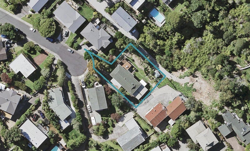 3 Chevron Place, Castor Bay, Auckland - Carousel 1
