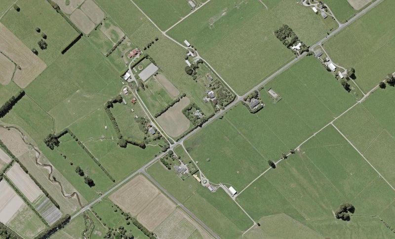 233 Hautere Cross Road, Hautere - Carousel 1