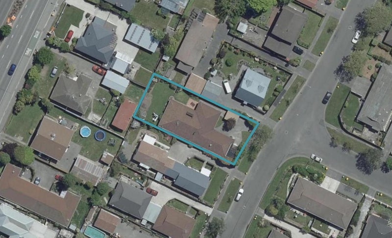 8 Shannon Place, Belfast, Christchurch - Carousel 1
