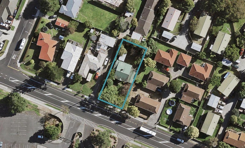 57 Russell Road, Manurewa, Auckland - Carousel 1