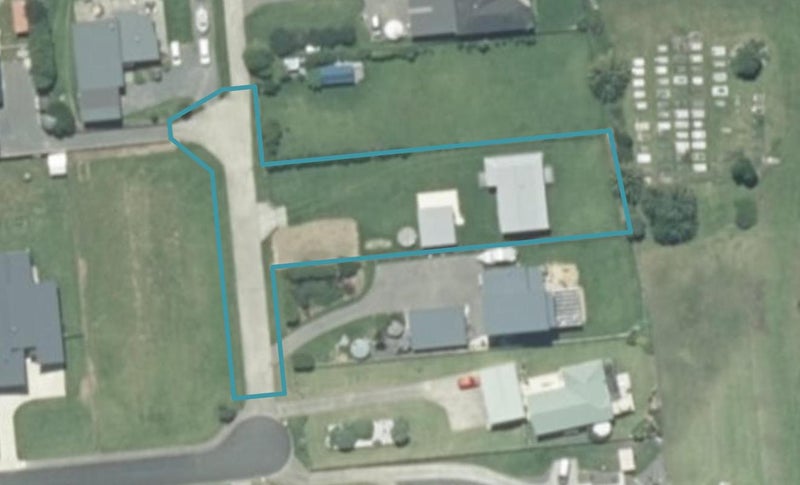 22 Mylindas Road, WHAKATIWAI, MIRANDA - Carousel 1