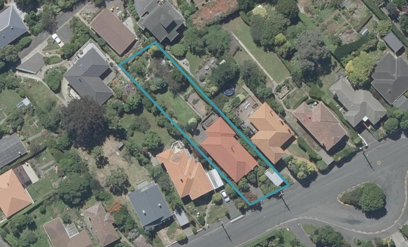 159 Signal Hill Road, Opoho, Dunedin - Carousel 1