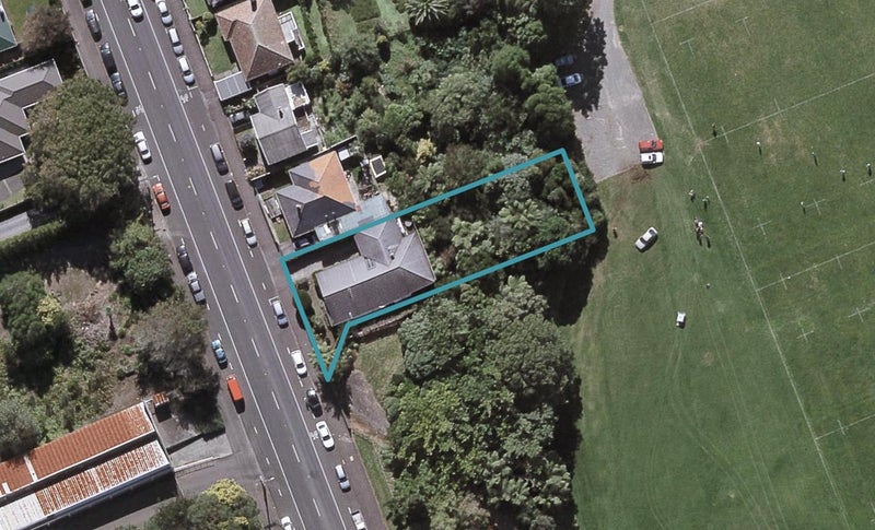 217 Carrington Street, Vogeltown, New Plymouth - Carousel 1