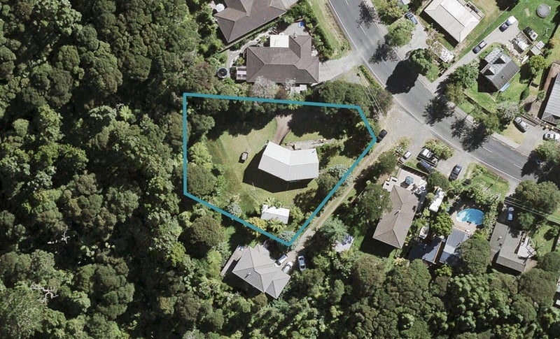 200 Glengarry Road, Glen Eden, Auckland - Carousel 1
