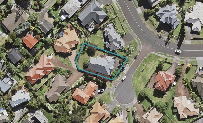 3 Alice Place, Hillcrest, Auckland - Carousel 1