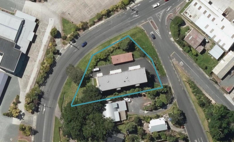 2 Anzac Road, Morningside, Whangarei - Carousel 1
