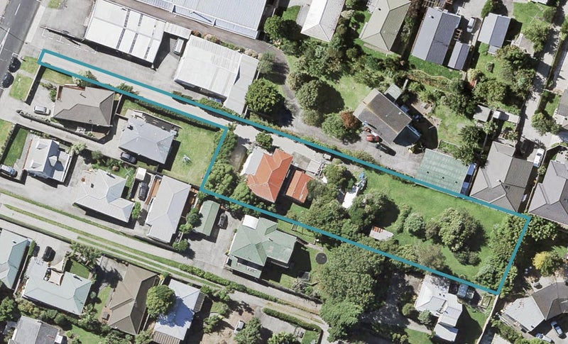 208 Moore Street, Howick, Auckland - Carousel 1