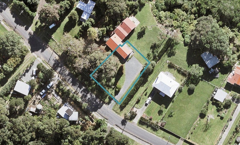 193 Howard Road, Ōrere Point - Carousel 1