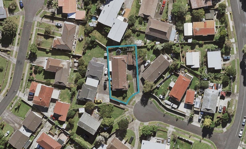 2/7 Abelia Place, Papatoetoe, Auckland - Carousel 1