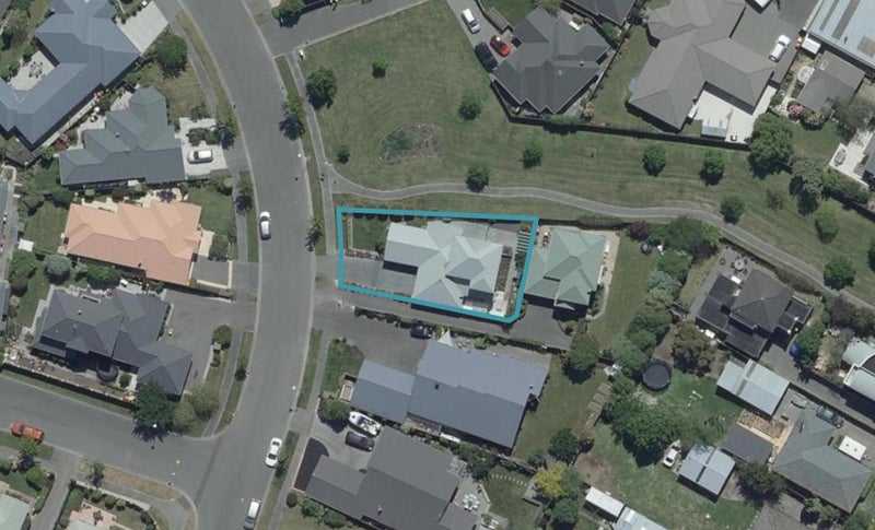 15 Becmead Drive, Harewood, Christchurch - Carousel 1