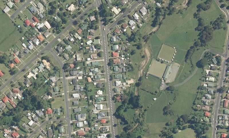 24 Centennial Avenue, Te Aroha, Te Aroha - Carousel 1