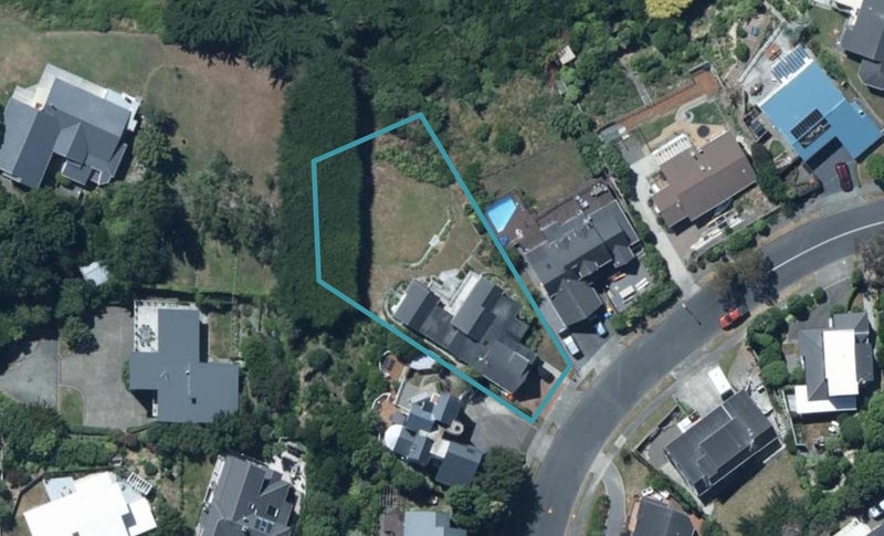 7 The Crowsnest, Whitby, Porirua - Carousel 1