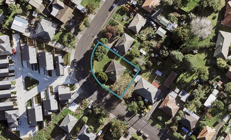 63 Daventry Street, Waterview, Auckland - Carousel 1