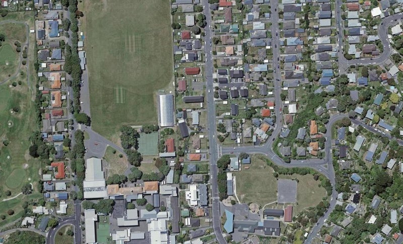 50 Strathmore Avenue, Strathmore Park, Wellington - Carousel 1