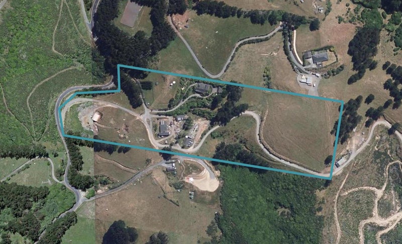 476 Horokiwi Road, Horokiwi, Wellington - Carousel 1
