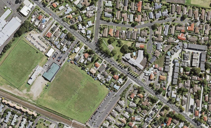 82 Swanson Road, Henderson, Auckland - Carousel 1