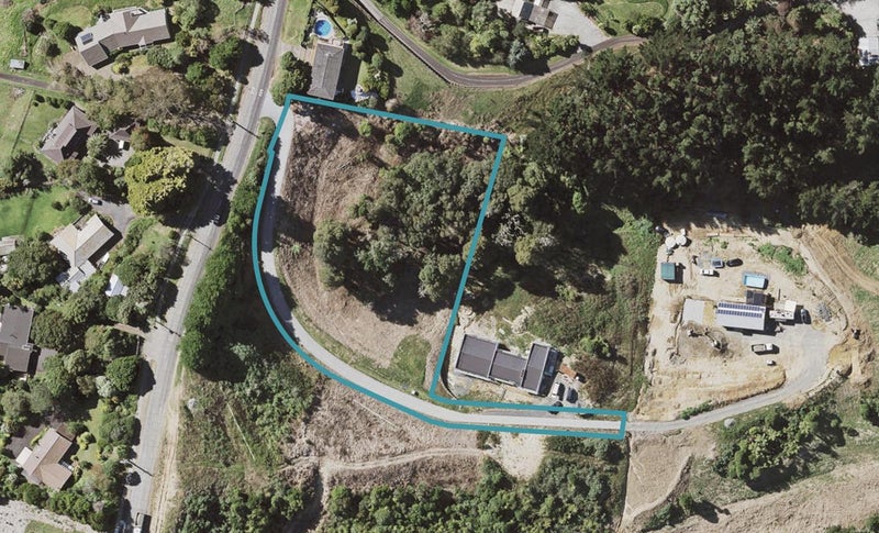 203 Point View Drive, East Tamaki Heights, Auckland - Carousel 1