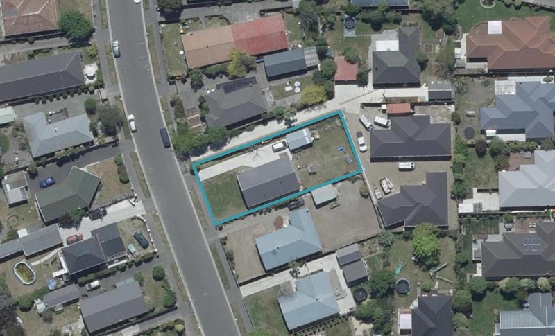 26 Lamorna Road, Parklands, Christchurch - Carousel 1