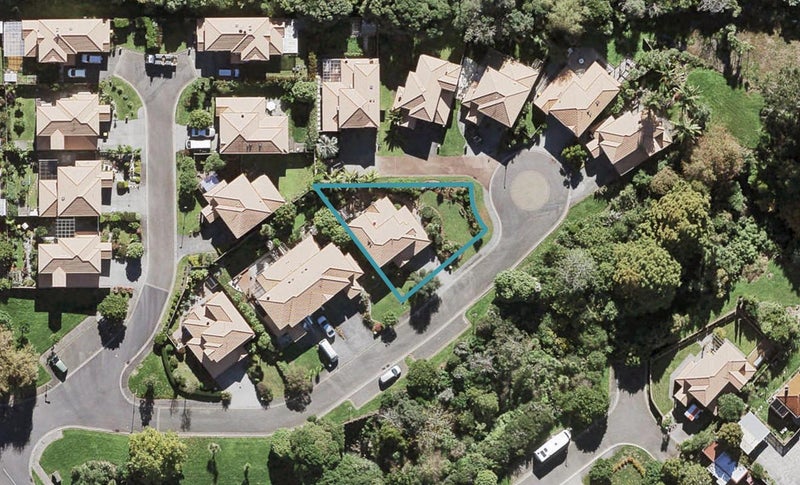 8 Chettle Court, New Lynn, Auckland - Carousel 1