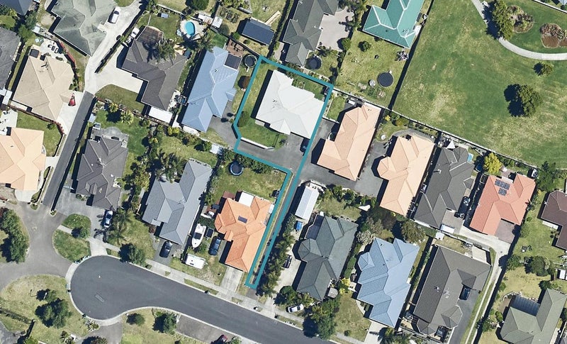 64 Corinth Grove, Papamoa Beach, Papamoa - Carousel 1