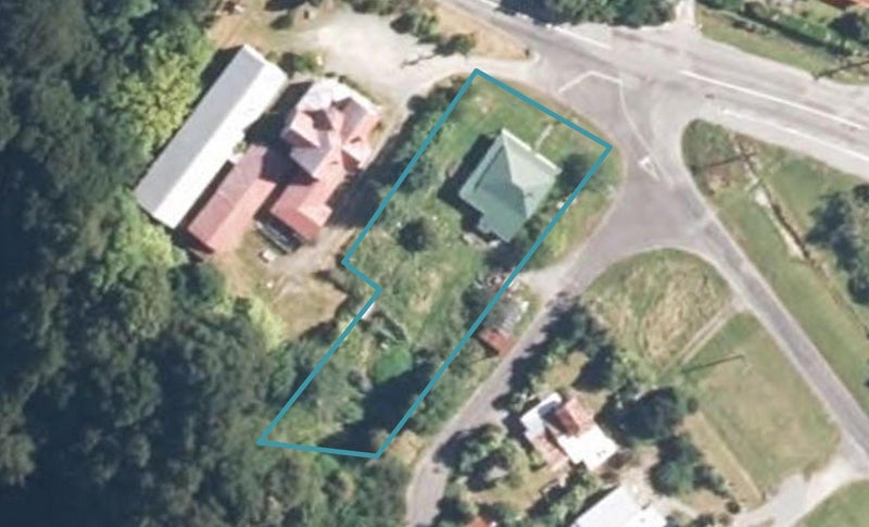 43 Hilton Street, Blackball, Greymouth - Carousel 1